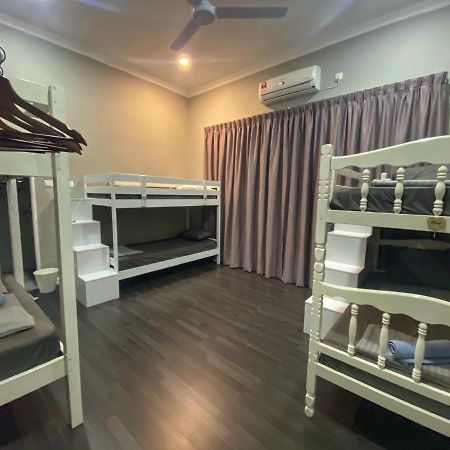 Shafickza Guesthouse Kuala Terengganu Exterior foto